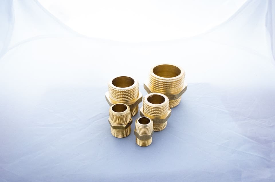 Case Study – Fully automated cleaning of small brass components in mass production
